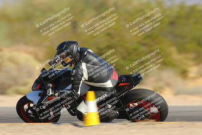 media/Nov-06-2023-Moto Forza (Mon) [[ce023d0744]]/2-Advanced Group/Session 4 (Turn 8 Inside)/